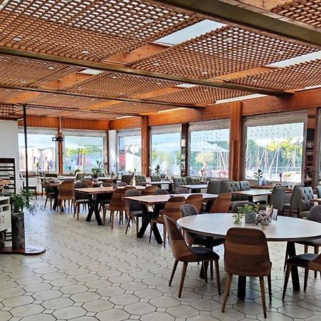 קסנטן Hotel Hido מראה חיצוני תמונה