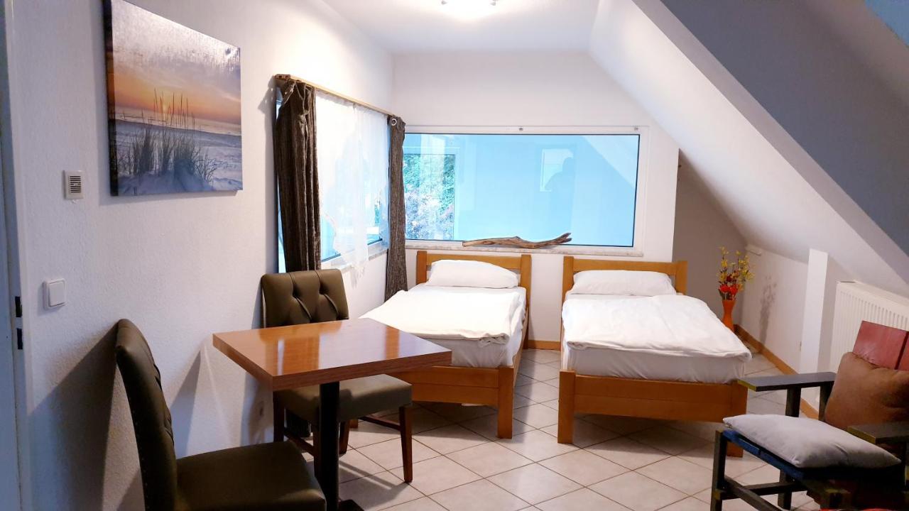 קסנטן Hotel Hido מראה חיצוני תמונה